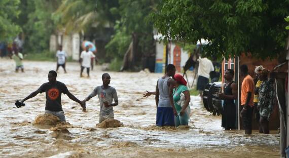 Из-за наводнения на Гаити погибли пятнадцать человек