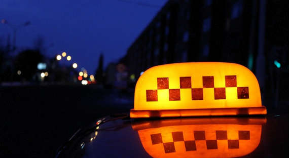 В Красноярске осудили таксиста, задушившего трех пассажирок и свою знакомую