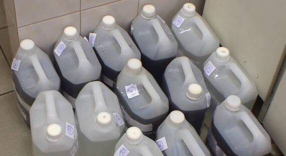 В Абакане изъято 4 тысячи литров спиртосодержащей жидкости