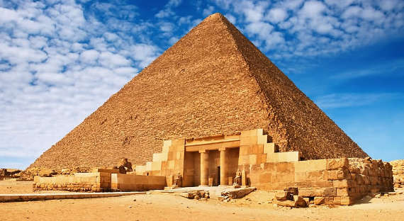 Террористы ИГИЛ пообещали взорвать египетские пирамиды