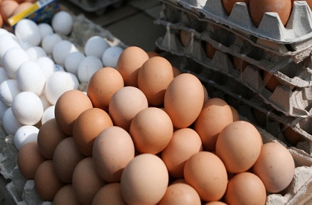 Яйца могут довести жителя Усть-Абакана до тюрьмы