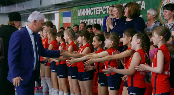 В Хакасии начинается республиканский турнир по волейболу