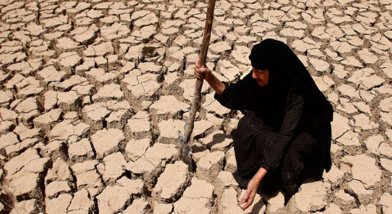 В Ираке более 100 тысяч человек отравились загрязненной питьевой водой