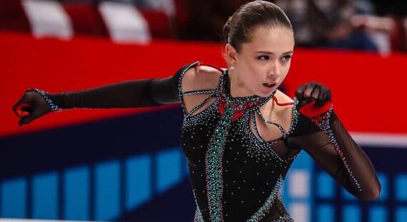 CAS утвердил дисквалификацию Валиевой, медали сборной России отдадут США