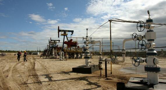 Саудовская Аравия не продаст нефть странам, поддержавшим потолок цен на саудовскую нефть