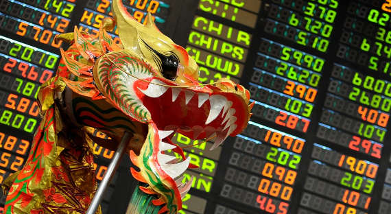 Биржи КНР рушатся вслед за биржами США и Японии