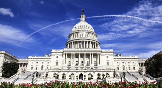 Заседание палаты представителей США сорвано из-за угрозы вторжения в Капитолий