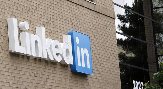 Соцсеть LinkedIn зарегистрировалась как налоговый резидент России