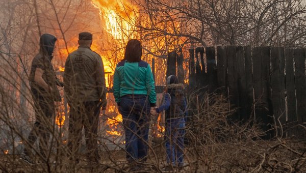 Глава Хакасии просит жителей быть осторожнее с огнем
