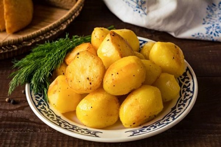 Россияне за год употребили картофеля на 25% больше нормы