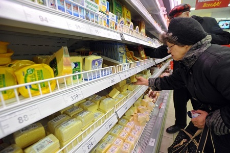 Российские молочники требуют усиления продуктовых санкций