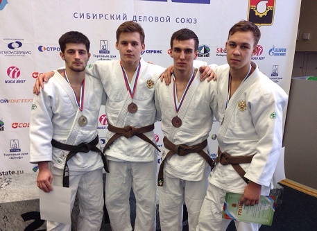 Дзюдоисты из Черногорска завоевали 4 медали на турнире "Сельский спорт"