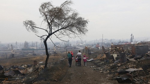 Детям, чьи родители погибли при пожарах в Хакасии, поможет власть
