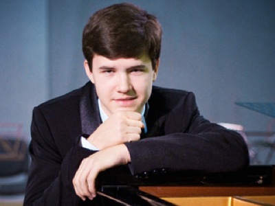 Пианист Осип Никифоров даст концерт в Абакане
