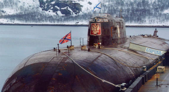 Адмирал Попов: «Курск» мог затонуть из-за столкновения с подлодкой НАТО