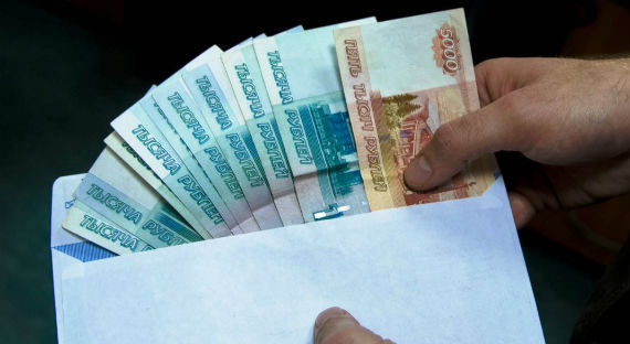 Житель Хакасии "попал на деньги" из-за взятки