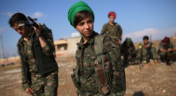 СМИ: курды не пускают гумпомощь в пострадавшие от террористов регионы Сирии