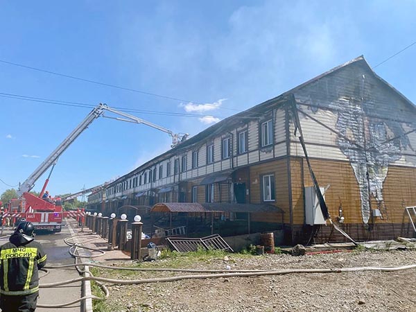 Два многоквартирных дома тушили огнеборцы Хакасии