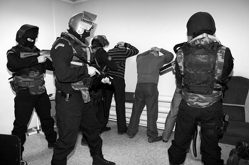 В Хакасии разгромили банду сутенеров