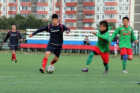 В Хакасии стартовали Чемпионат и Первенство республики по футболу
