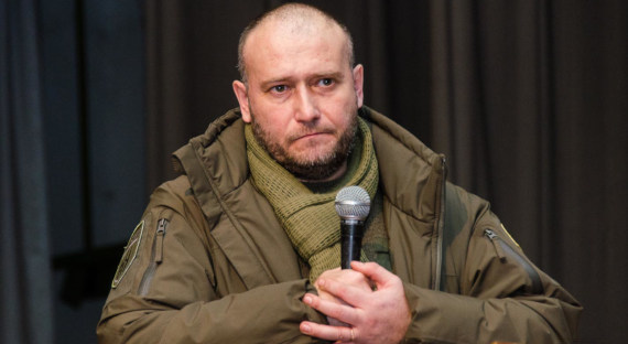 Ярош отозвал два добробата с передовой в Донбассе
