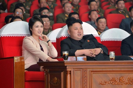 Ким Чен Ын посетил концерт артистов из Южной Кореи и восхитился