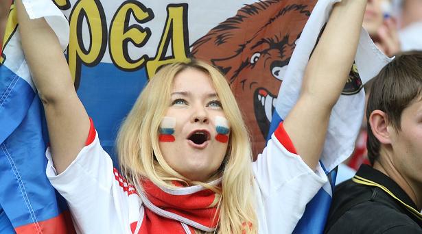 Хакасия ликует: красноярский «Енисей» пробился в футбольную элиту