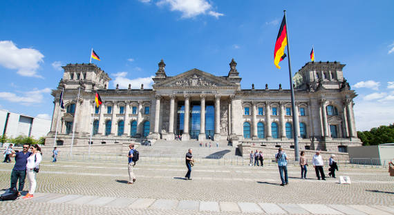Власти в Германии договорились о действиях против мигрантов