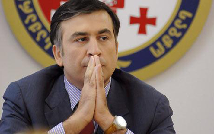 Саакашвили получал зарплату в США. Или всё ещё получает?