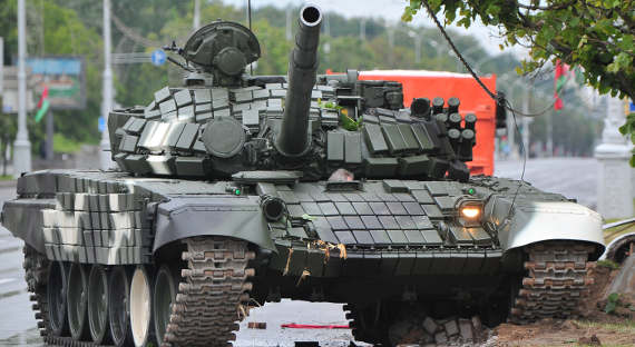 Лукашенко намерен ответить на размещение танков США в Литве