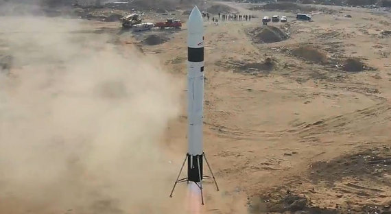 В Китае проходят испытания многоразовой ракеты