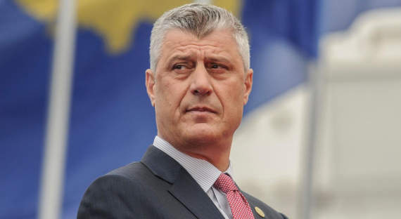 Лидер Косово ушел в отставку из-за обвинений в военных преступлениях