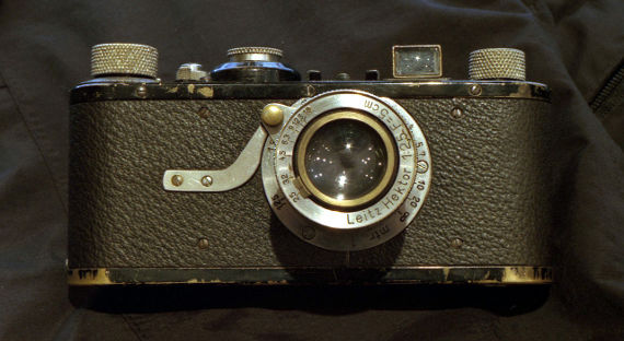 Одна из первых фотокамер Leica была продана за 3 млн. долларов