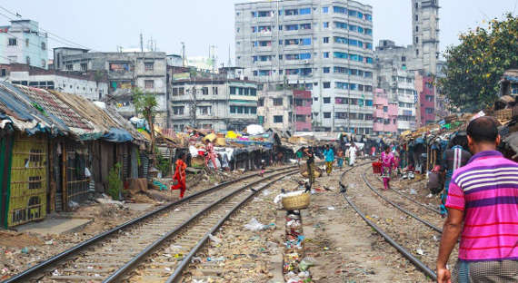 В Бангладеш пожар оставил без жилья 10 тысяч человек