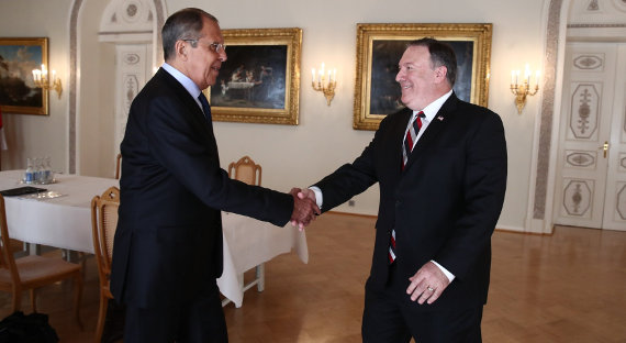 Лавров передал Помпео меморандум о вмешательстве США во внутренние дела России