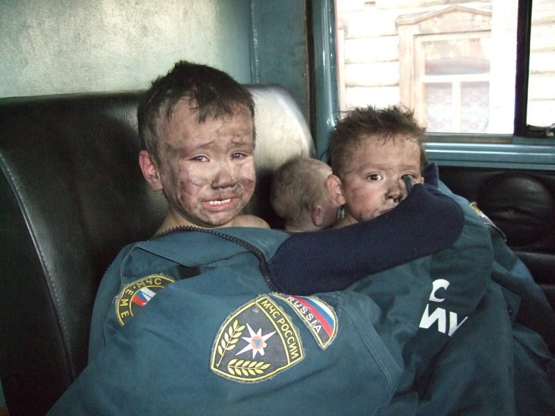 За год на пожарах в России погибло больше 300 детей