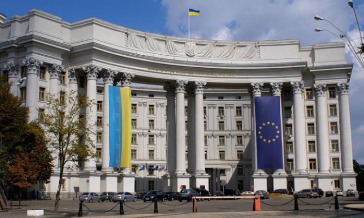МИД Украины заявил протест в связи с посещением Путиным территории Крыма