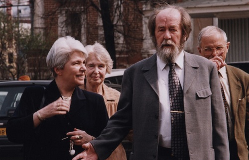 Вдова Солженицына решила издать его уникальные дневники