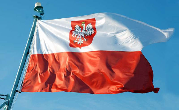 Польша может потребовать себе часть территорий Украины