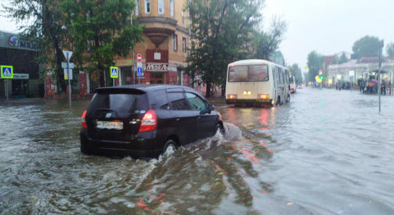 В Иркутске эвакуируют жителей из-за ливней