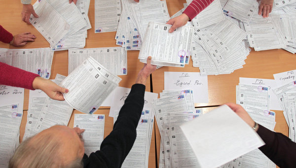 В Хакасии финишировали выборы: в прямом эфире идет подсчет голосов