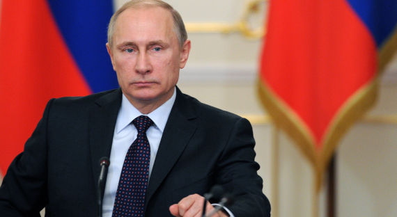 Путин поддержал идею увеличить пособие по безработице втрое