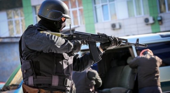 ФСБ: схвачена экстремистская группа, связанная с "ИГ"