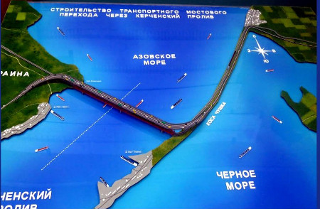 Начато строительство моста на Крымский полуостров
