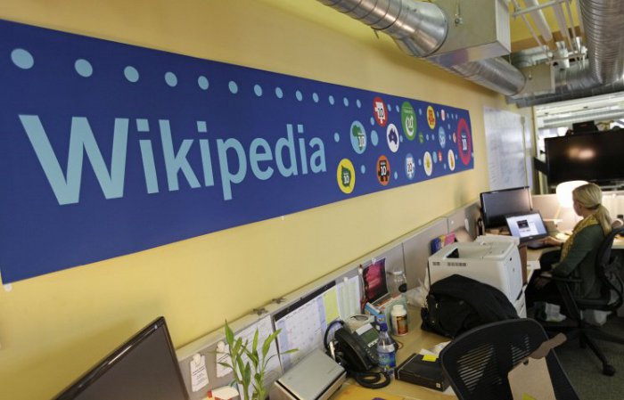 "Википедия" не исключает новых претензий Роскомнадзора