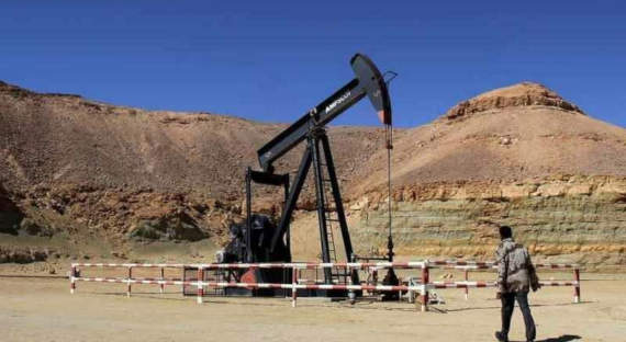 В двух портах Ливии остановилась отгрузка нефти