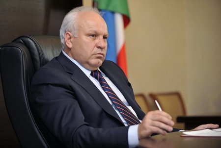 Глава Хакасии выразил соболезнования в связи с гибелью людей в ростовской авиакатастрофе
