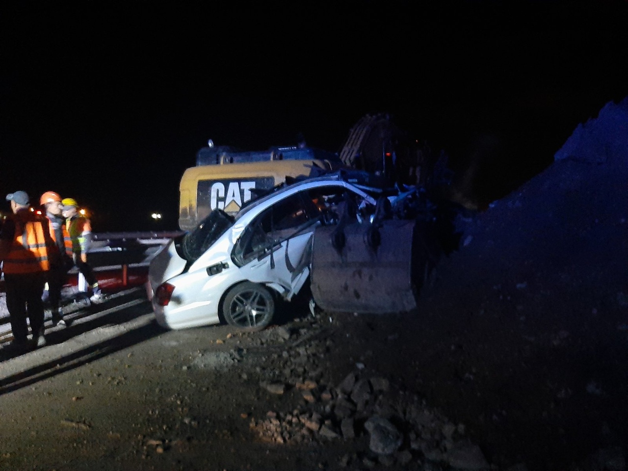 Полицейская погоня за Mercedes-Benz в Хакасии закончилась гибелью девушки
