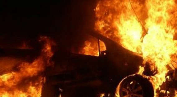Полиция Абакана нашла поджигателя автомобиля в столице Хакасии