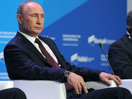 Президент России прорекламировал новую модель «Жигулей» (ВИДЕО)